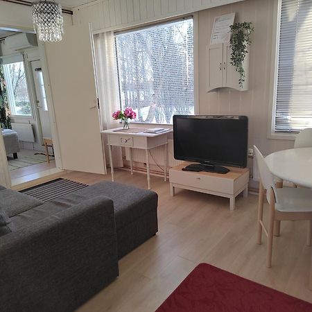 Viihtyisae Kolmio Jaerven Rannalla Haapavesi Exteriör bild