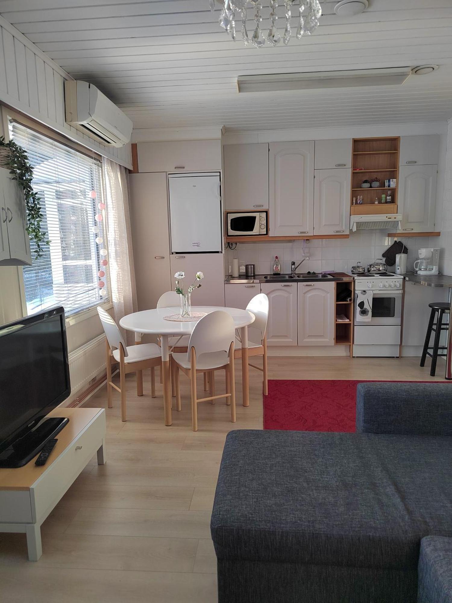 Viihtyisae Kolmio Jaerven Rannalla Haapavesi Exteriör bild